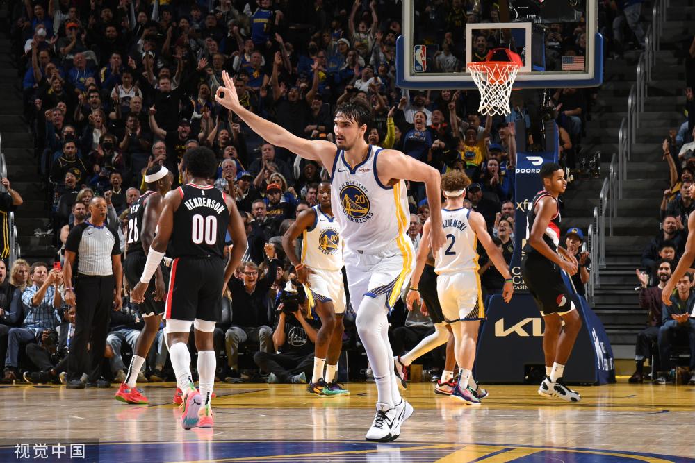 在英超赛场 在英超赛场